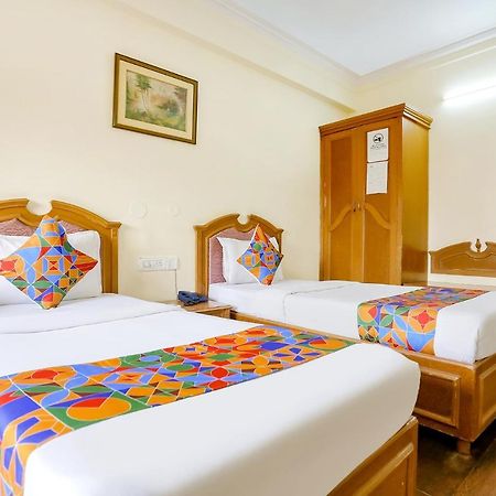 Fabhotel Altus 古尔冈 外观 照片