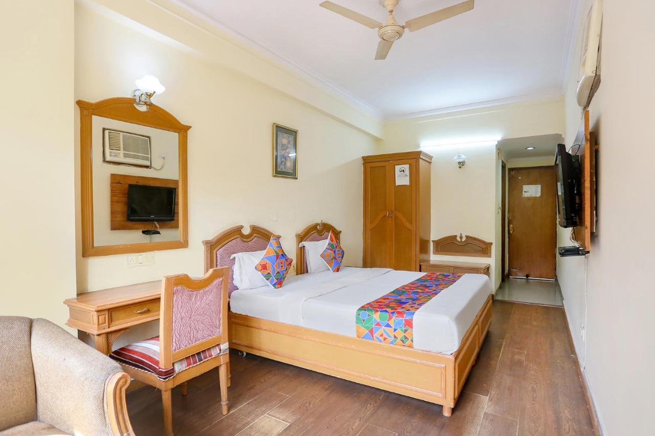 Fabhotel Altus 古尔冈 外观 照片