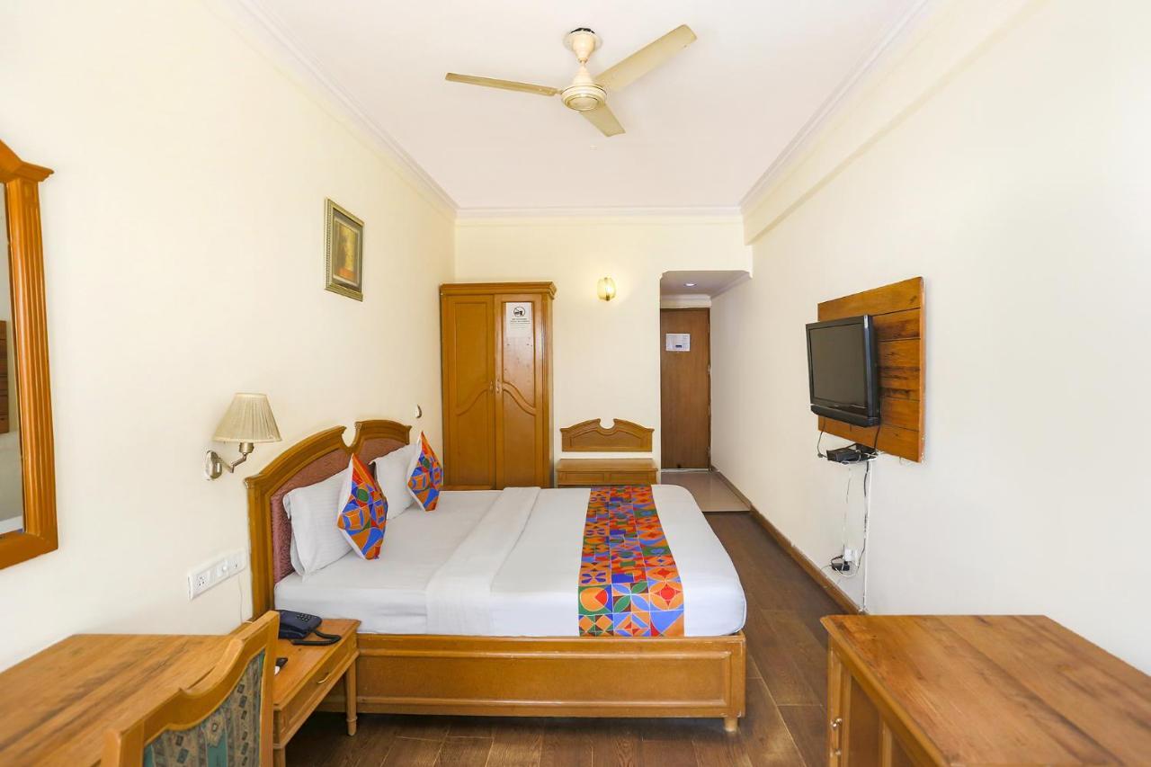 Fabhotel Altus 古尔冈 外观 照片