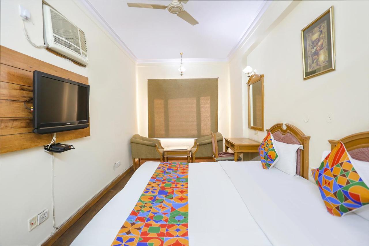 Fabhotel Altus 古尔冈 外观 照片