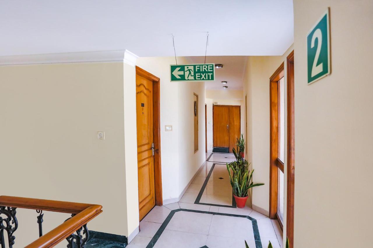 Fabhotel Altus 古尔冈 外观 照片