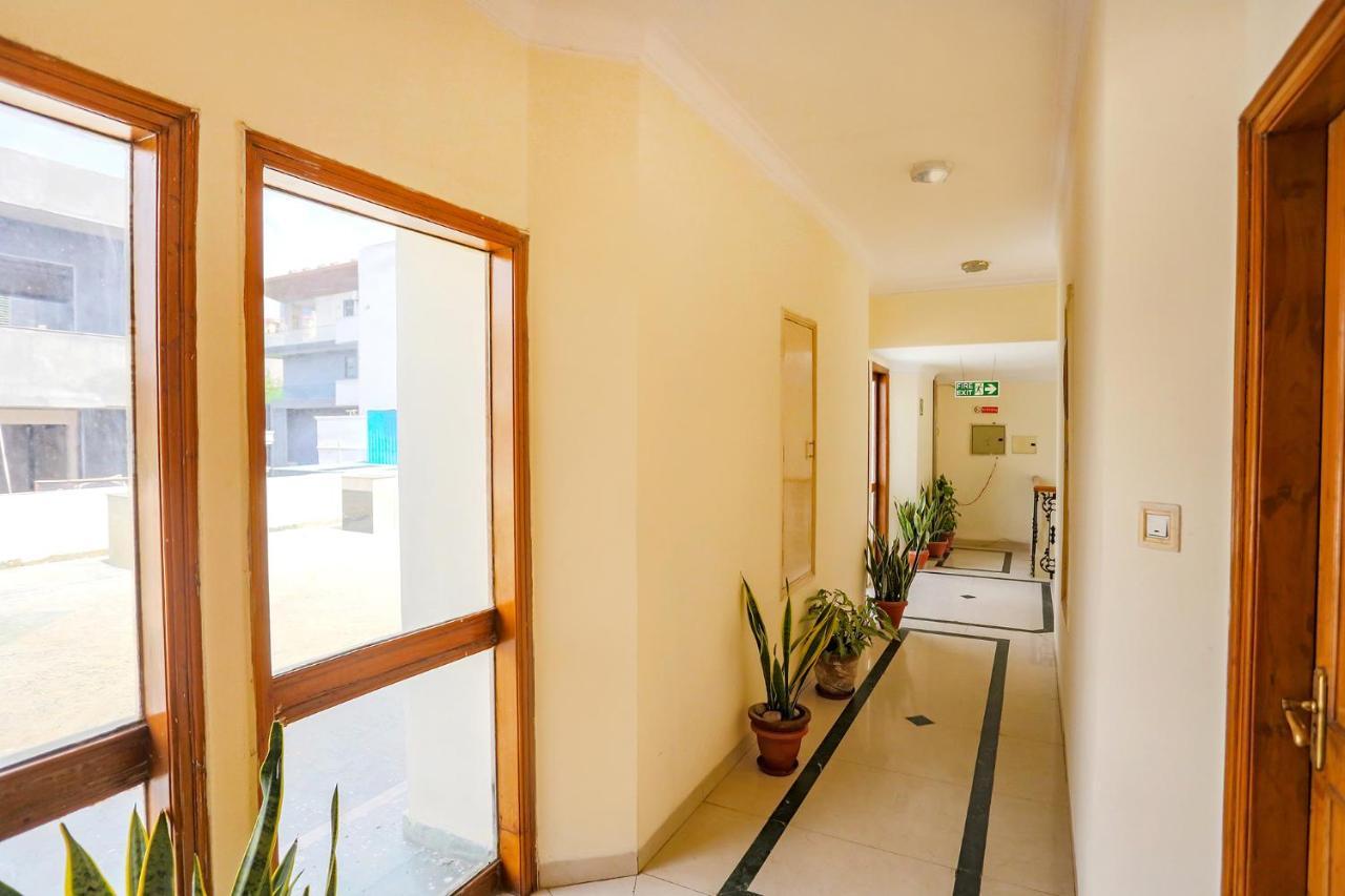 Fabhotel Altus 古尔冈 外观 照片