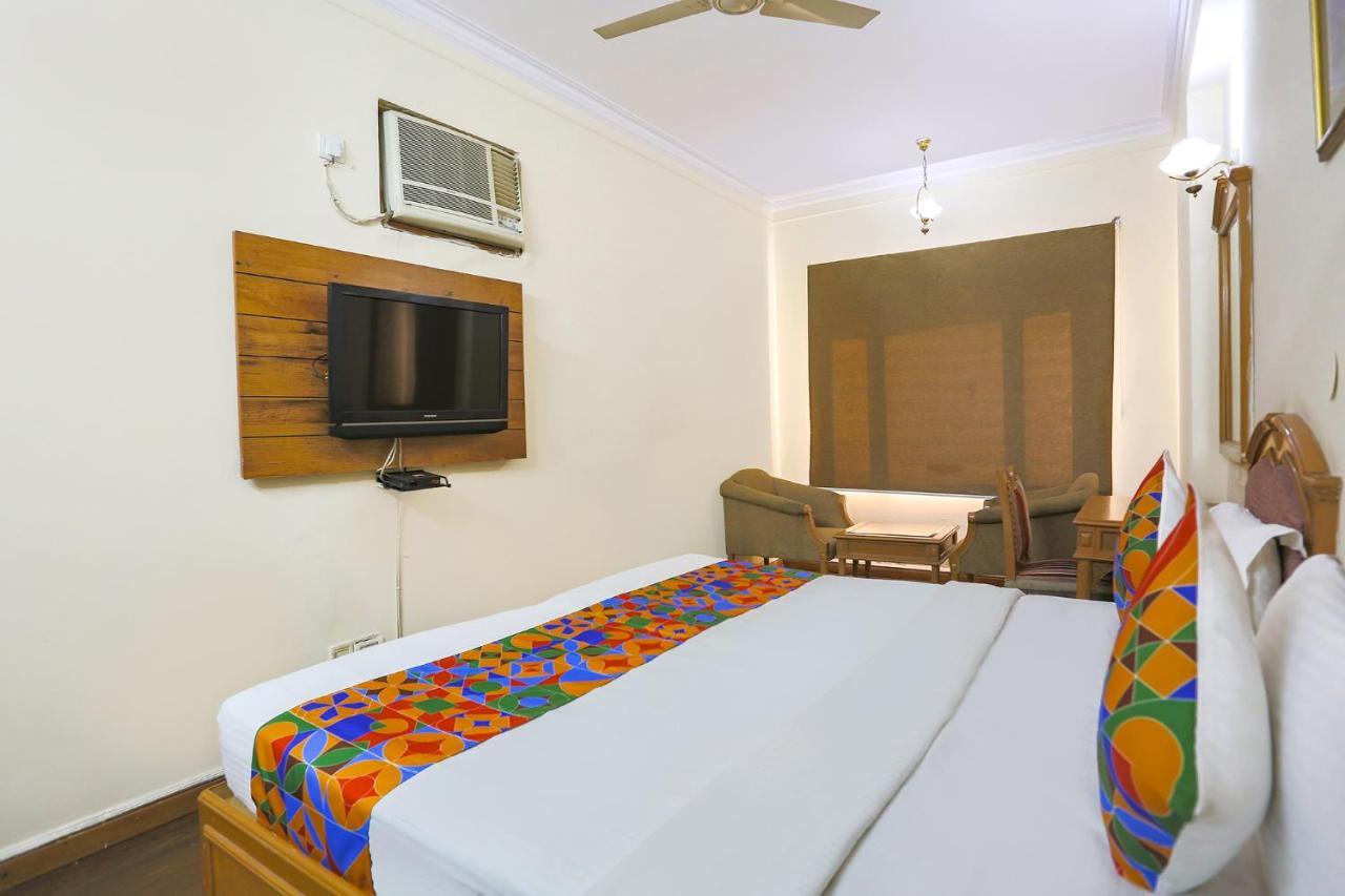 Fabhotel Altus 古尔冈 外观 照片